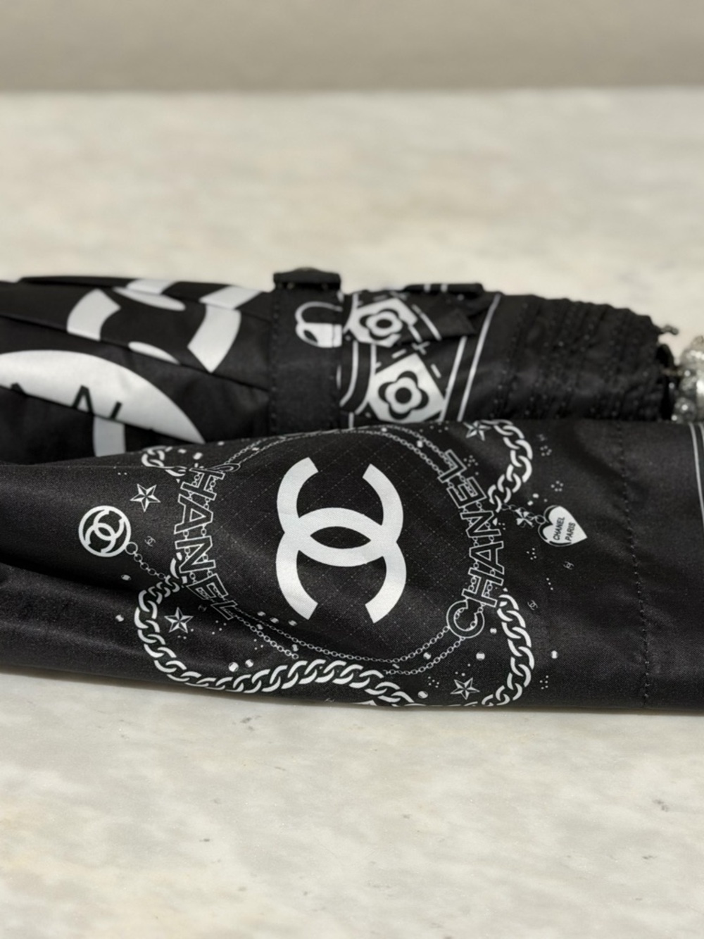 Chanel Black & White Logo Umbrella - Picture 4 of 6